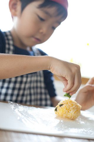 ＃エプロンの日は「ハロウィーンおにぎり」を作ろう！