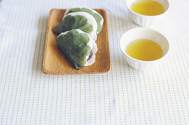 【連載】親子でエプロンの日　「かしわ餅作り」にチャレンジ！