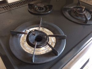 キッチンの五徳をピカピカにする簡単テク5選