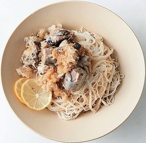 ワタナベマキさん直伝！「サバ缶」でレモン醤油そうめん