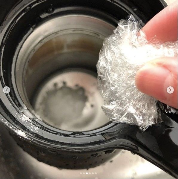 頑固な茶渋を撃退！食器の汚れを楽々落とせるアイデア
