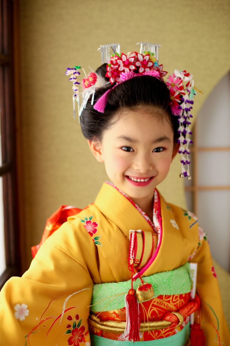 【着付け師が解説】七五三の髪型・7歳の女の子におすすめな髪型を紹介