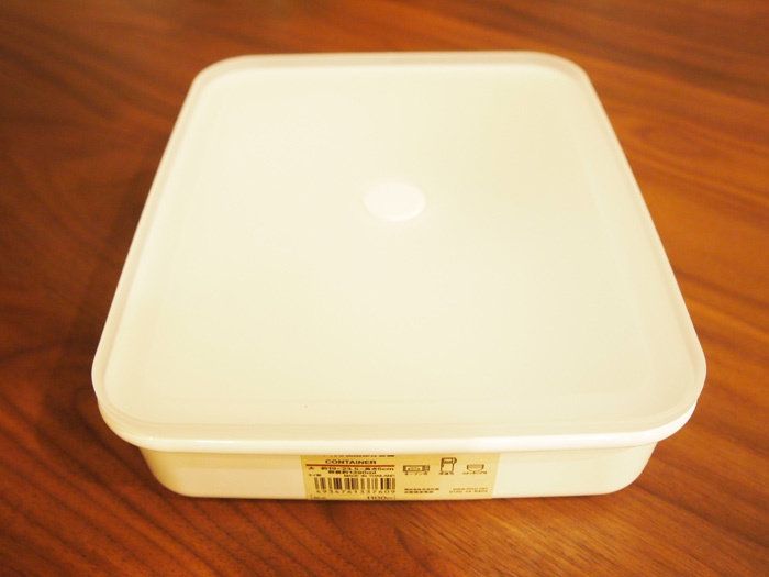 さすが無印良品！液体とニオイが漏れない「バルブ付き密閉ホーロー保存容器」