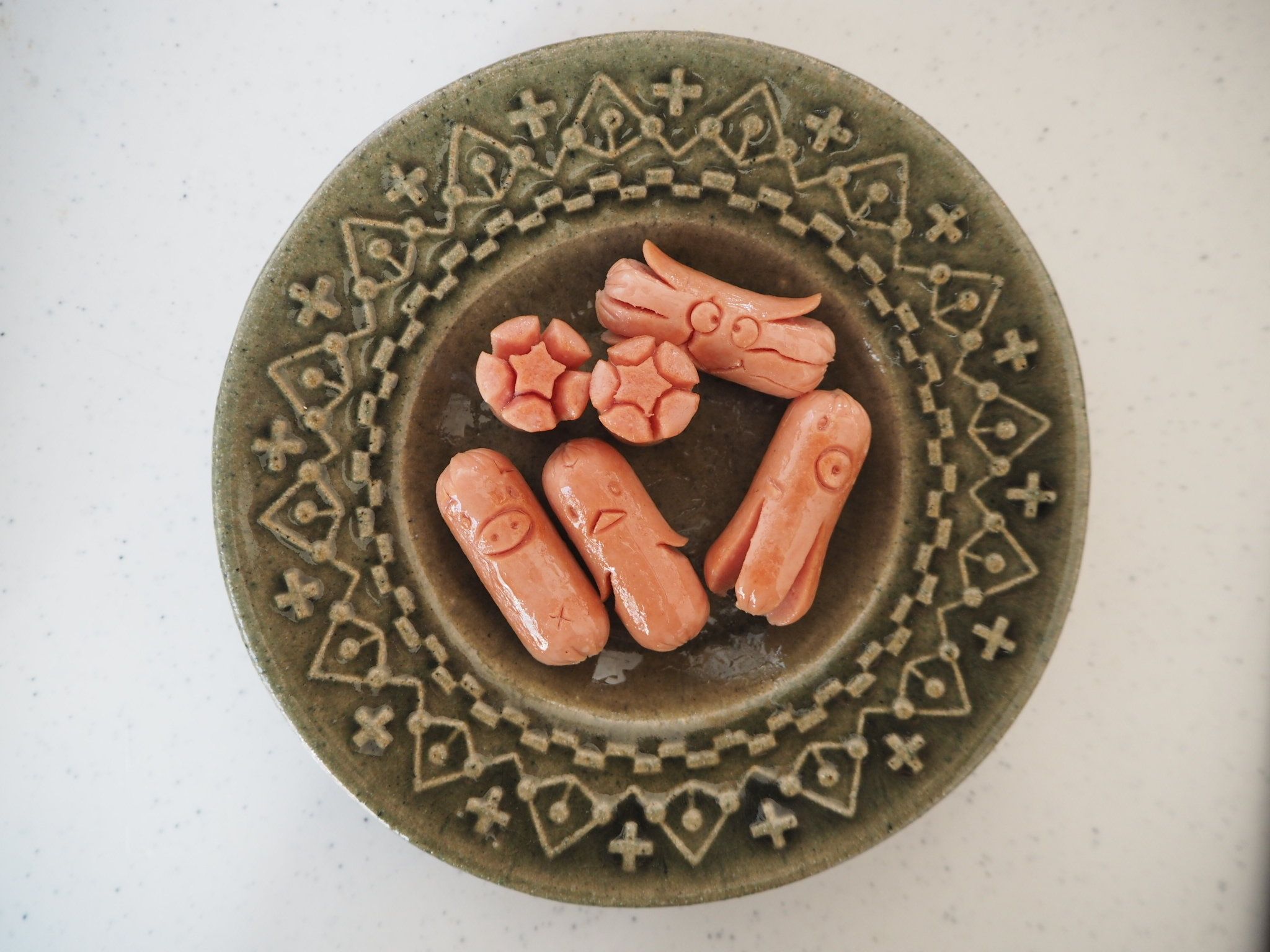 ダイソーの「ウィンナーカッターセット」がお弁当に便利！