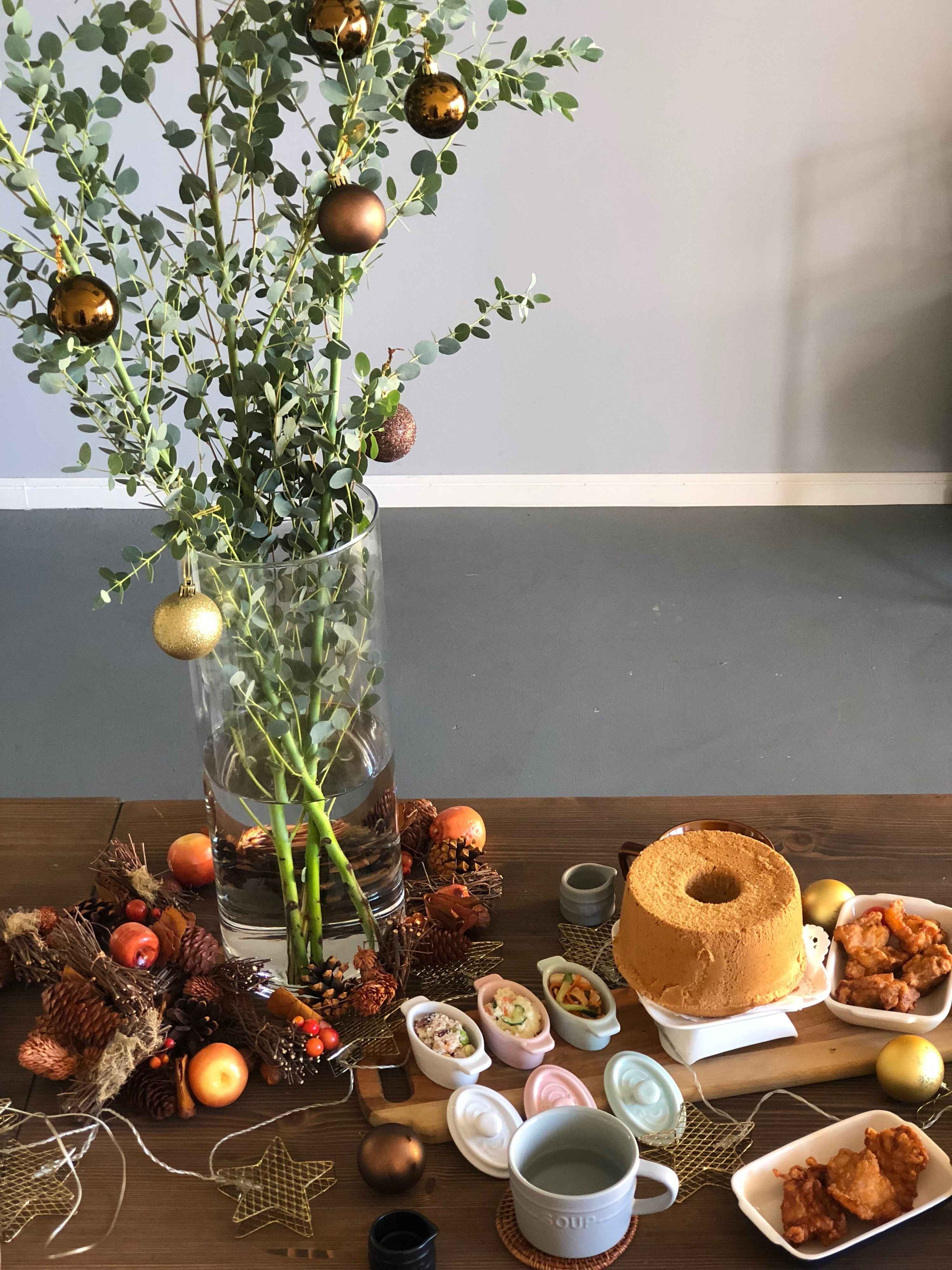 クリスマスにも大活躍！ニトリのフラワーベースがコスパよし！