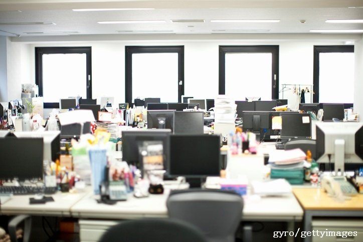 仕事中のひとりごと…まわりの人がどう思っているかを調査！