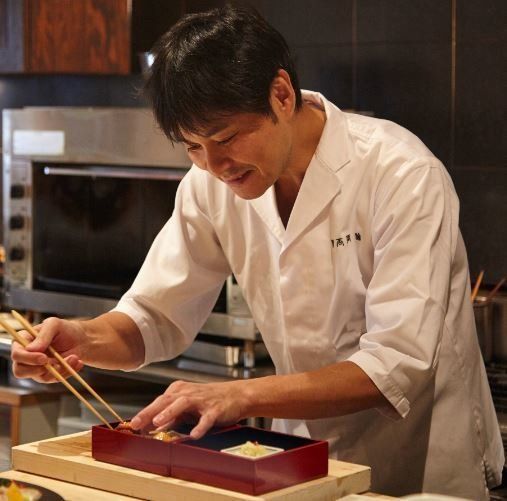 今からでも間に合う！人気料理人・笠原将弘さんに教わるフライパンでできる簡単＆本格派おせち