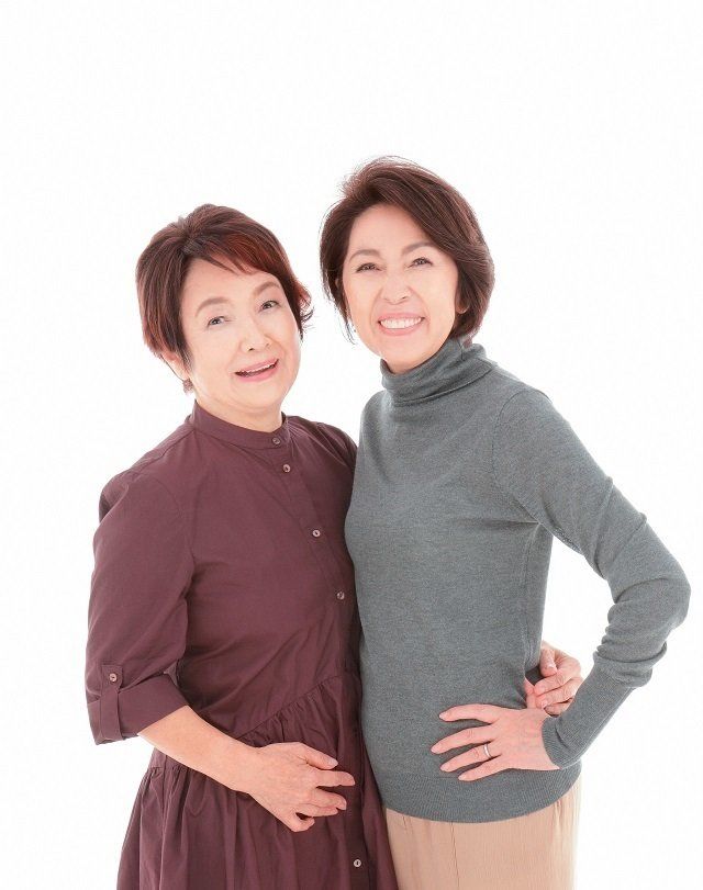 64歳のヨガインストラクター発！朝・昼・晩の「ながらヨガ」で若返る