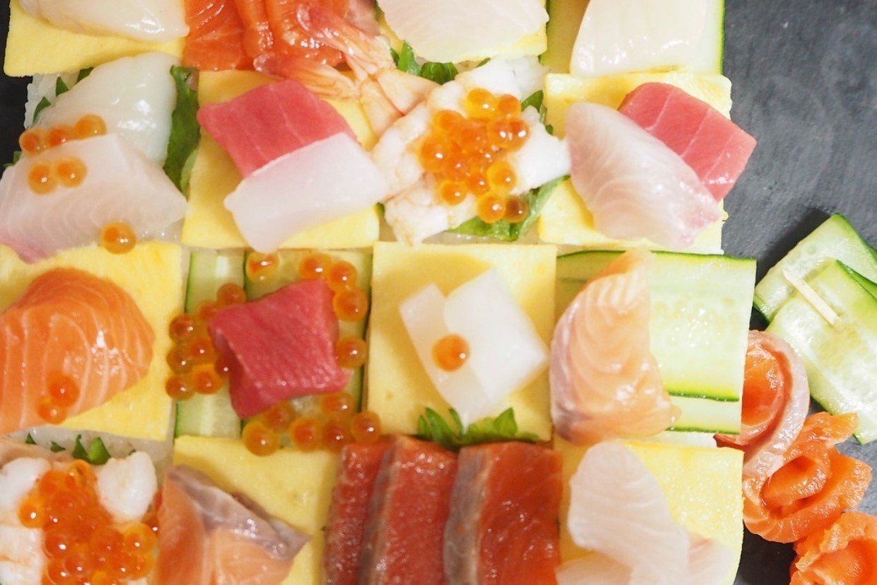 セリアの折り紙ケースで「飾り寿司」が簡単・キレイに作れる！