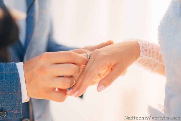 生まれ変わっても今の夫と結婚する？みんなの本音は