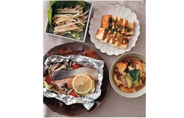 ボリューム副菜で大満足！「鮭のホイル焼き」糖質オフ献立レシピ