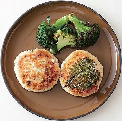 刺身のツマも活用！？「おさかな豆腐バーグ」がふんわり旨い！