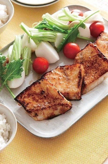 前日準備で、帰ったら焼くだけ！「めかじきの味噌漬け」の作り方