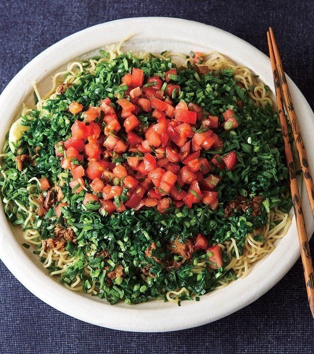 さば味噌煮缶で作る！絶品「からめ麺」をランチにいかが？