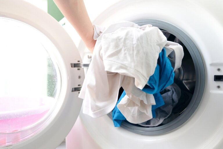 部屋の中に洗濯物を干すと運気が急降下する！？【Dr.コパの風水解説】　