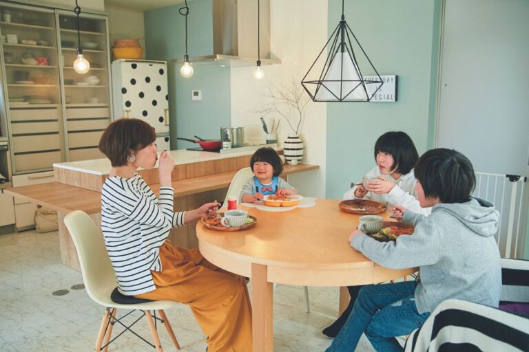 壁に色を塗ると、幸せになる？