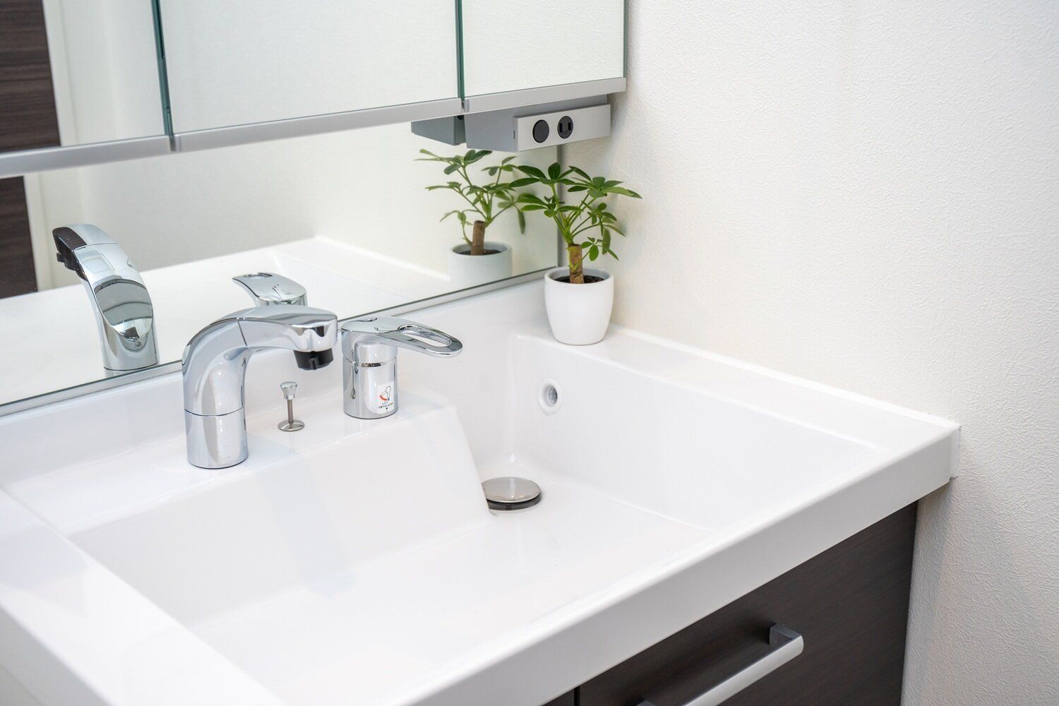 みんなはどうしてる？洗面台下のスッキリ収納