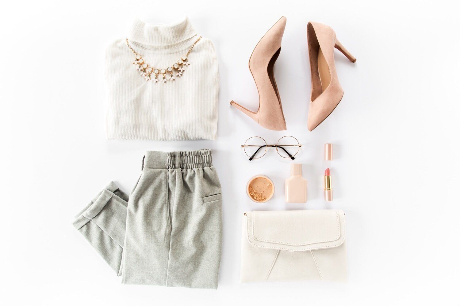 気づかないうちに損してる！？金運が逃げていくNGファッション【Dr.コパの風水解説】