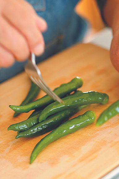 シニア料理研究家が、17歳から作り続けて60年。進化し続ける逸品「運命のつまみ」とは？