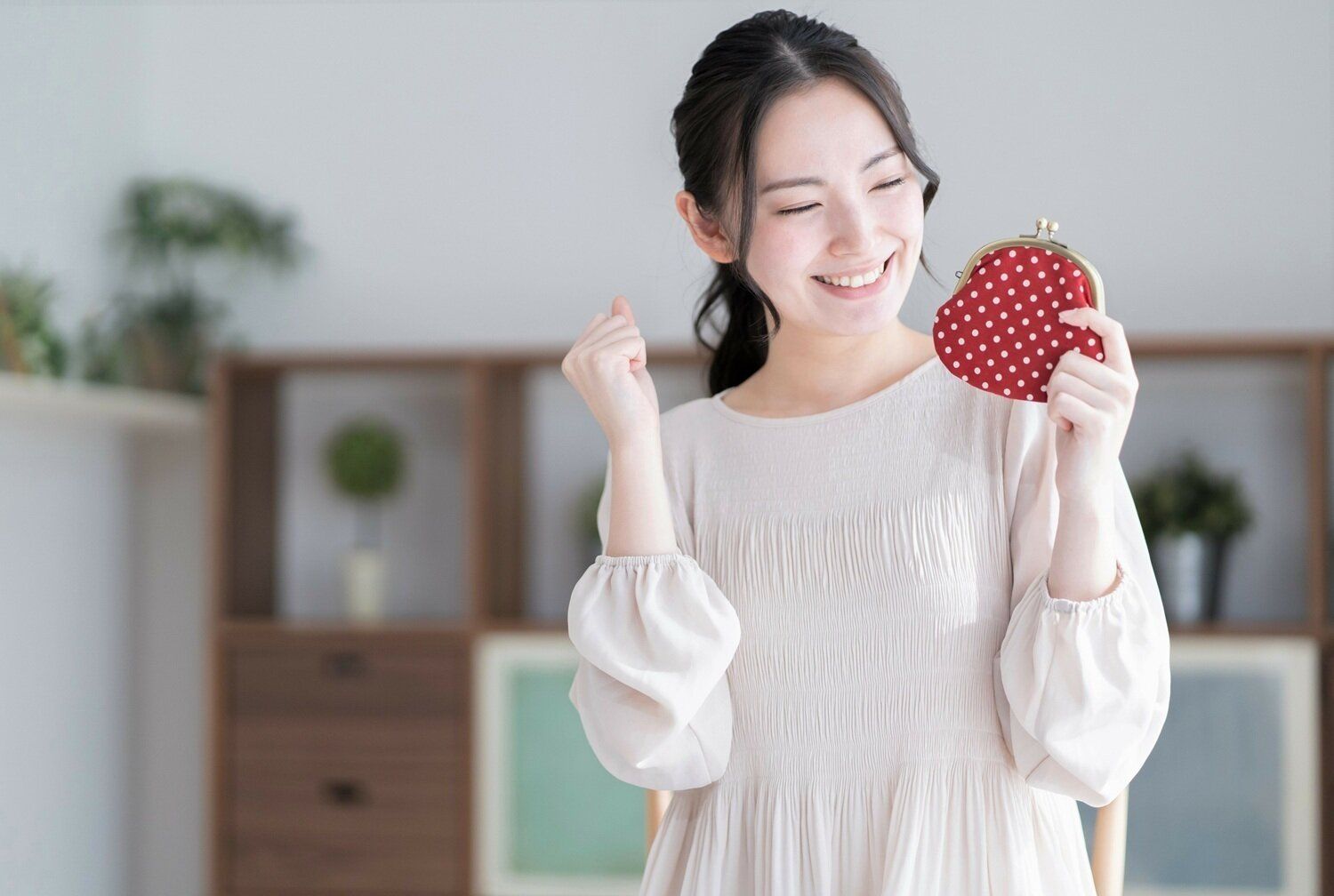 目標1,000万！貯金の近道は固定費の見直しが重要