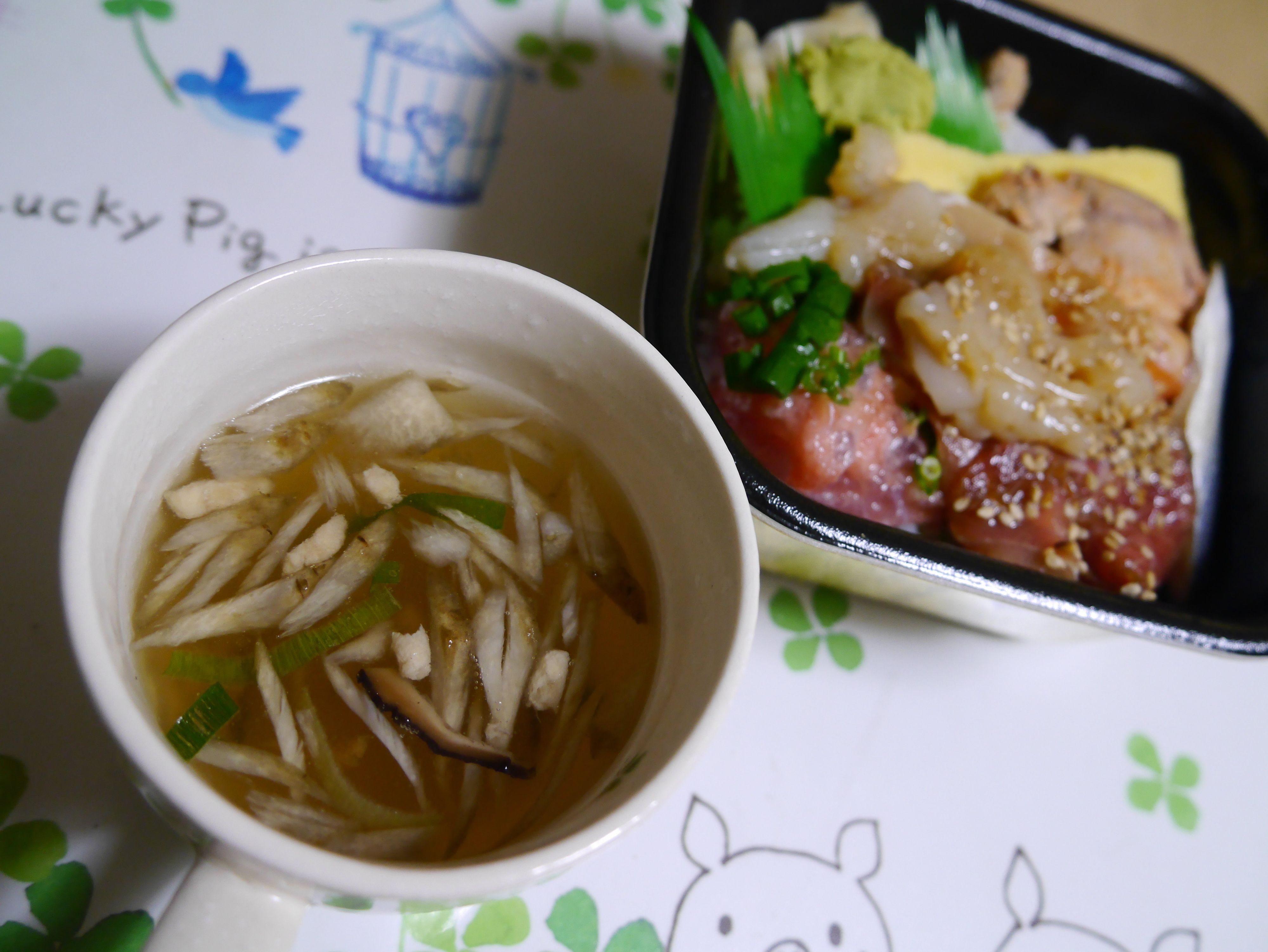 インスタントでカンタン＆時短！一品プラスでおいしい汁物を♪