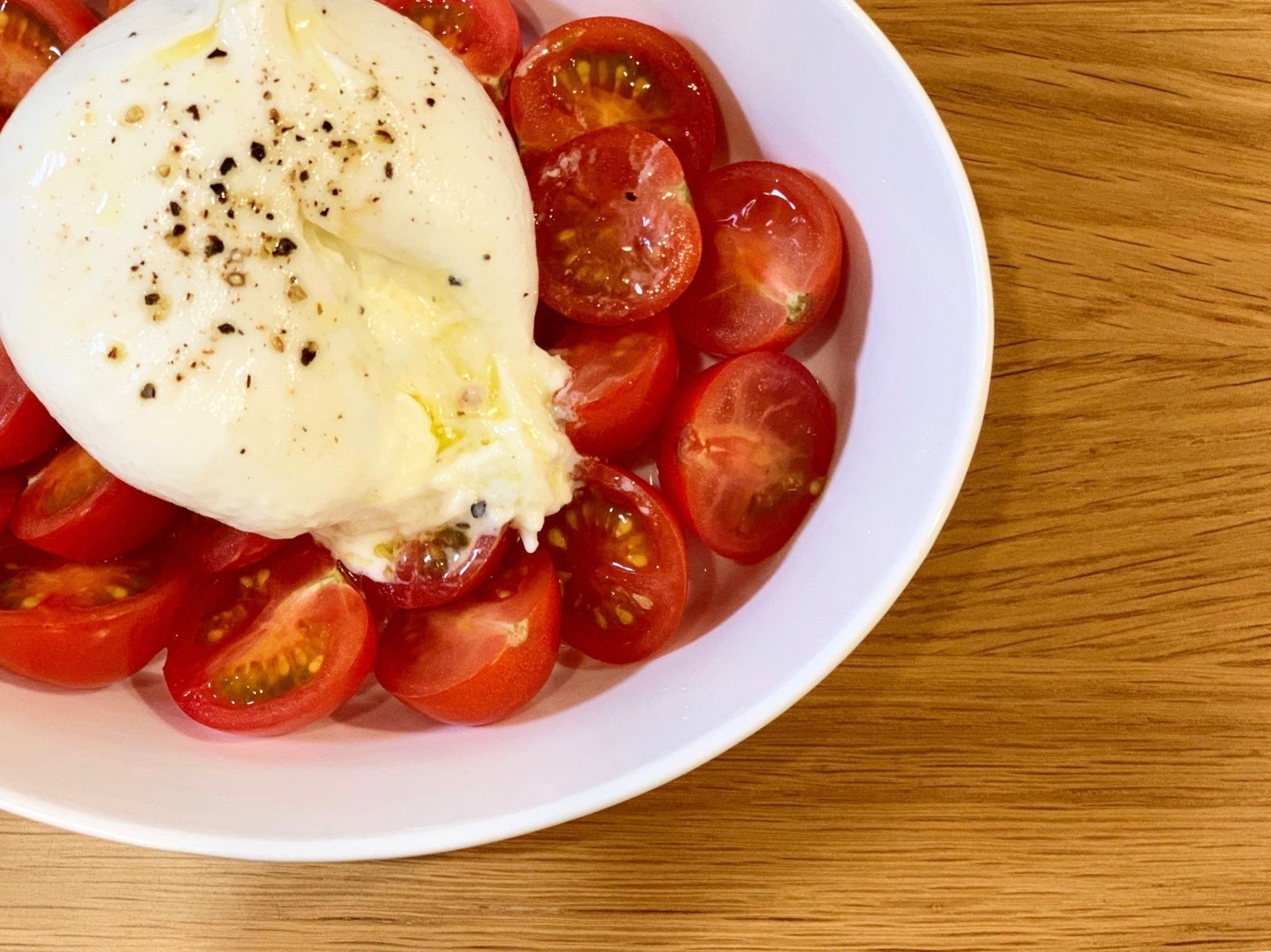 656円で買える、話題の「溶け出すモッツアレラ」が絶品！