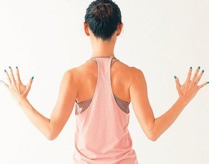 さらば、正月太り！1日3分「肩甲骨ヨガ」で全身スッキリ