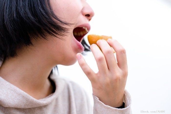 食前に○○するだけ！ダイエットカウンセラーが実践する「太らない食べ方」