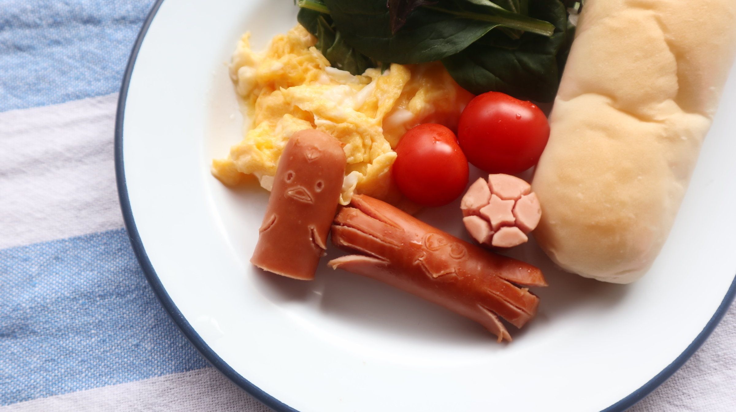 センスはなくてもOK！誰でも簡単にデコご飯がつくれるダイソーの便利グッズ！