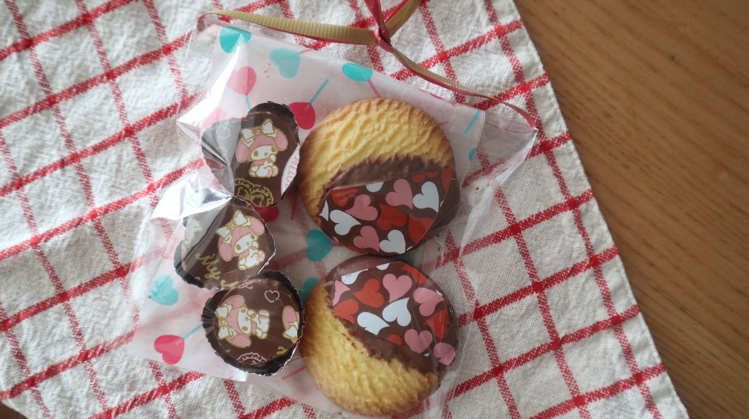 これどうやってつくったの？って聞かれること間違いなし！ダイソーのあれでつくれるキュートな手作りお菓子