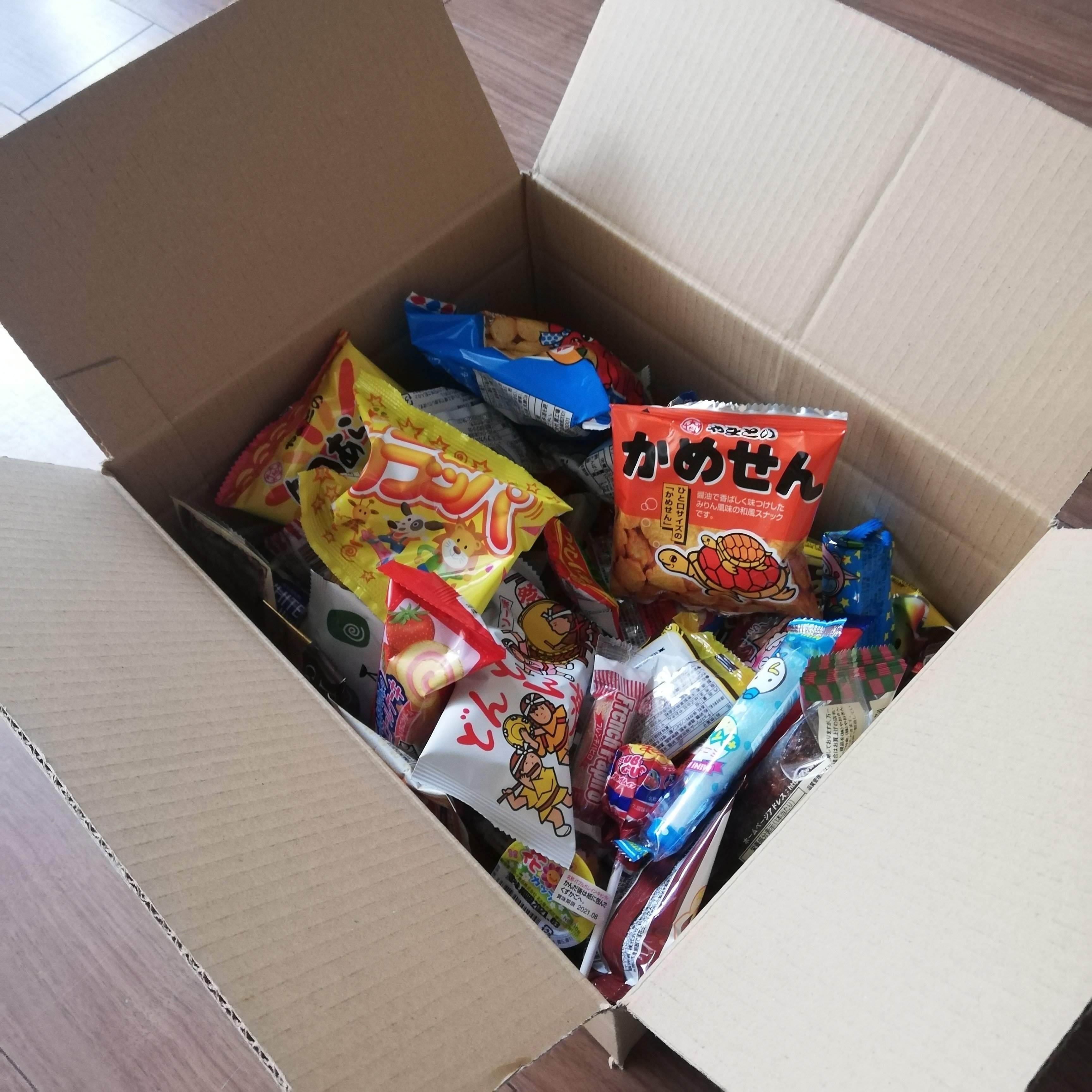 【レビュー】駄菓子のお取り寄せって知ってる？休校中のおやつ対策にオススメしたい魅力とは