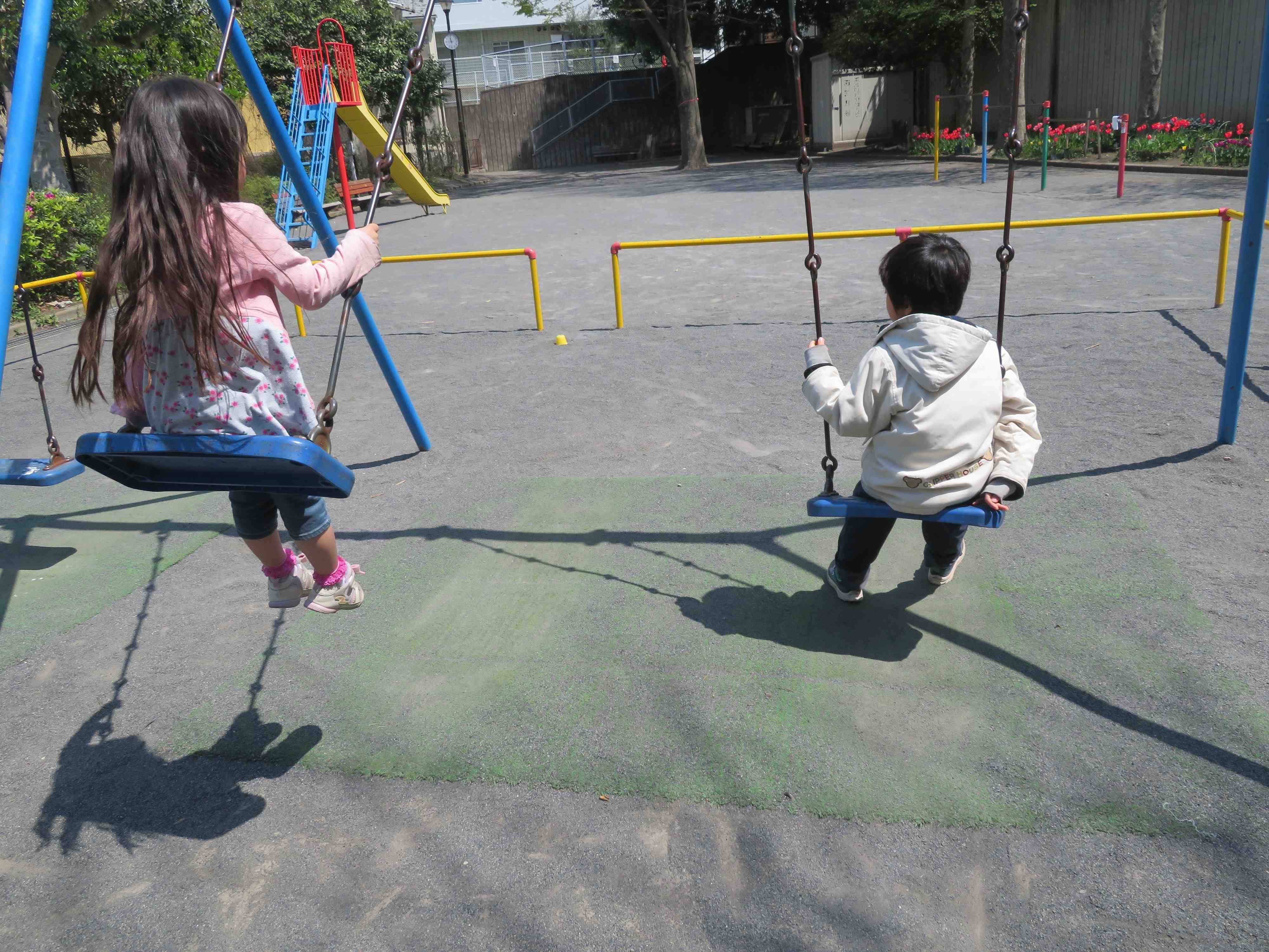 子どもをほめているのに自分まで満たされる？その理由とは