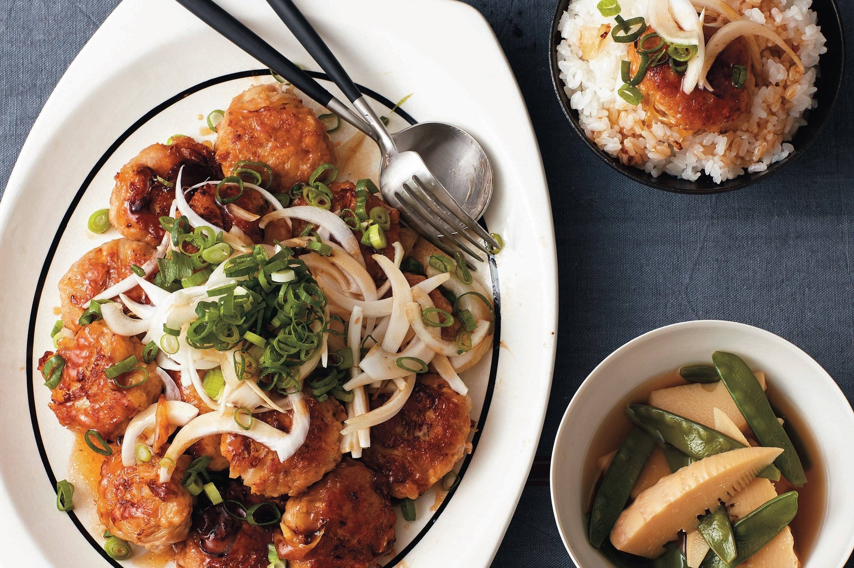 たまらないコンビ！新玉つくねの照り焼き 刻み玉ねぎのっけ