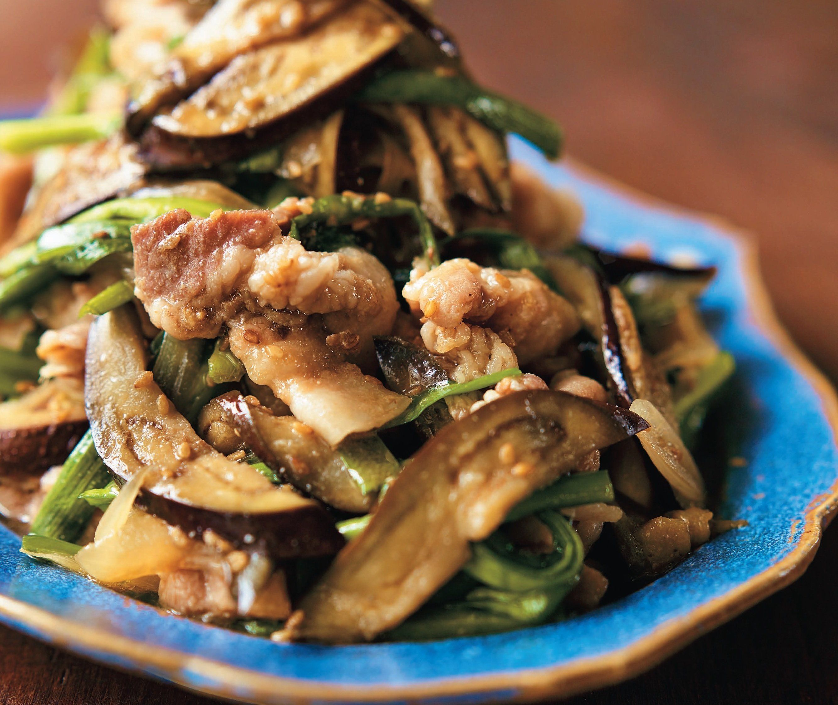 豚肉のうまみを吸ったなすのうまさに感涙！なすの豚プルコギ