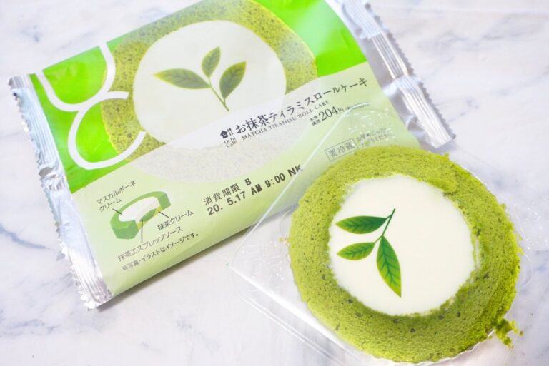 【ローソン】スプーンが止まらない！たっぷりクリームがトローリおいしい新作ロール