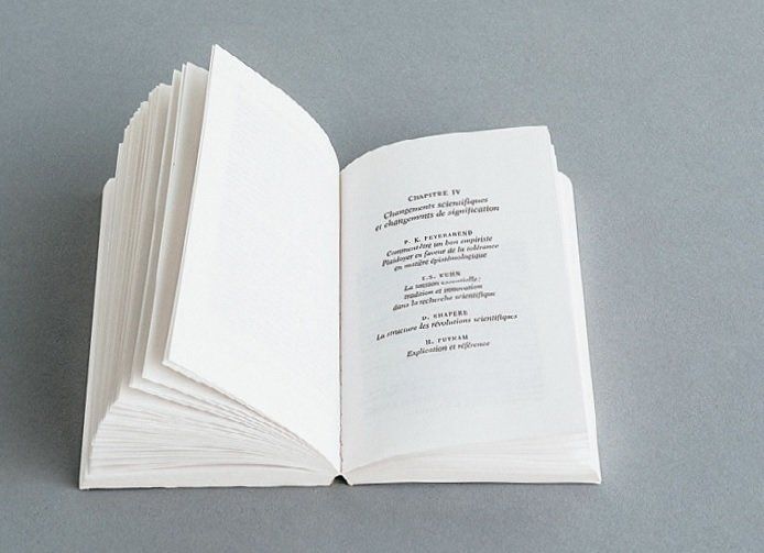 もう散らかりでイライラしない！リビング小物の散らからないしまい方一覧表