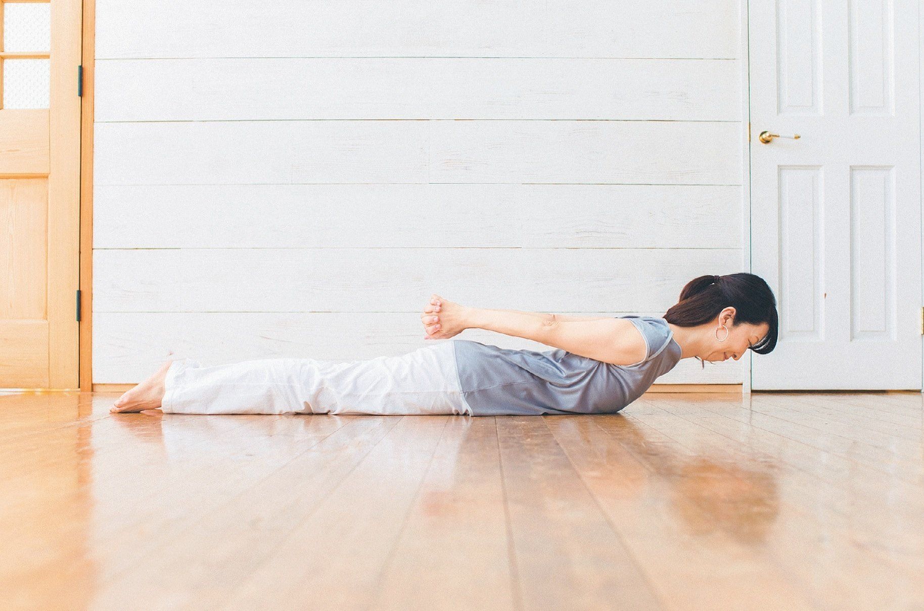【おうち時間に】キツイ運動よりも効く！1日1分でポッコリ下腹を撃退！”お腹へこますだけ”ダイエット！