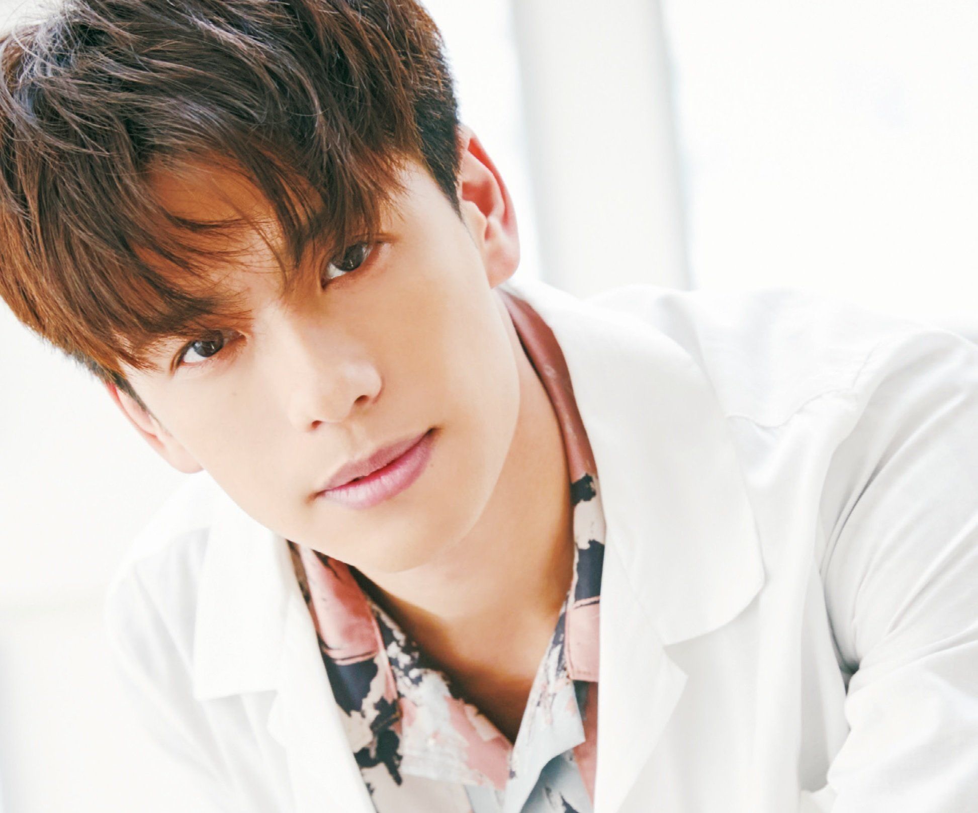 森崎ウィンさんインタビュー「僕が思うステキな女性は…」