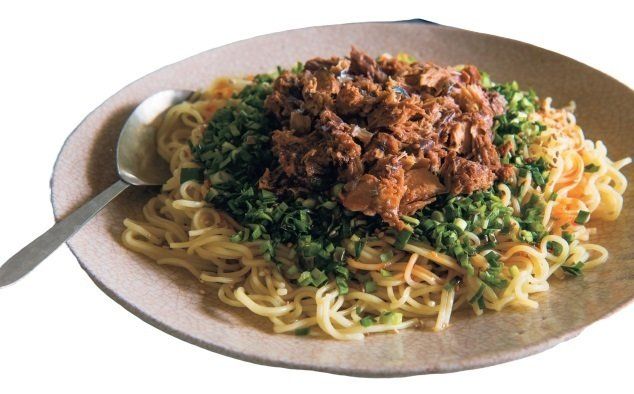 さば×にらの組み合わせが、めっちゃうま！さばにら麺