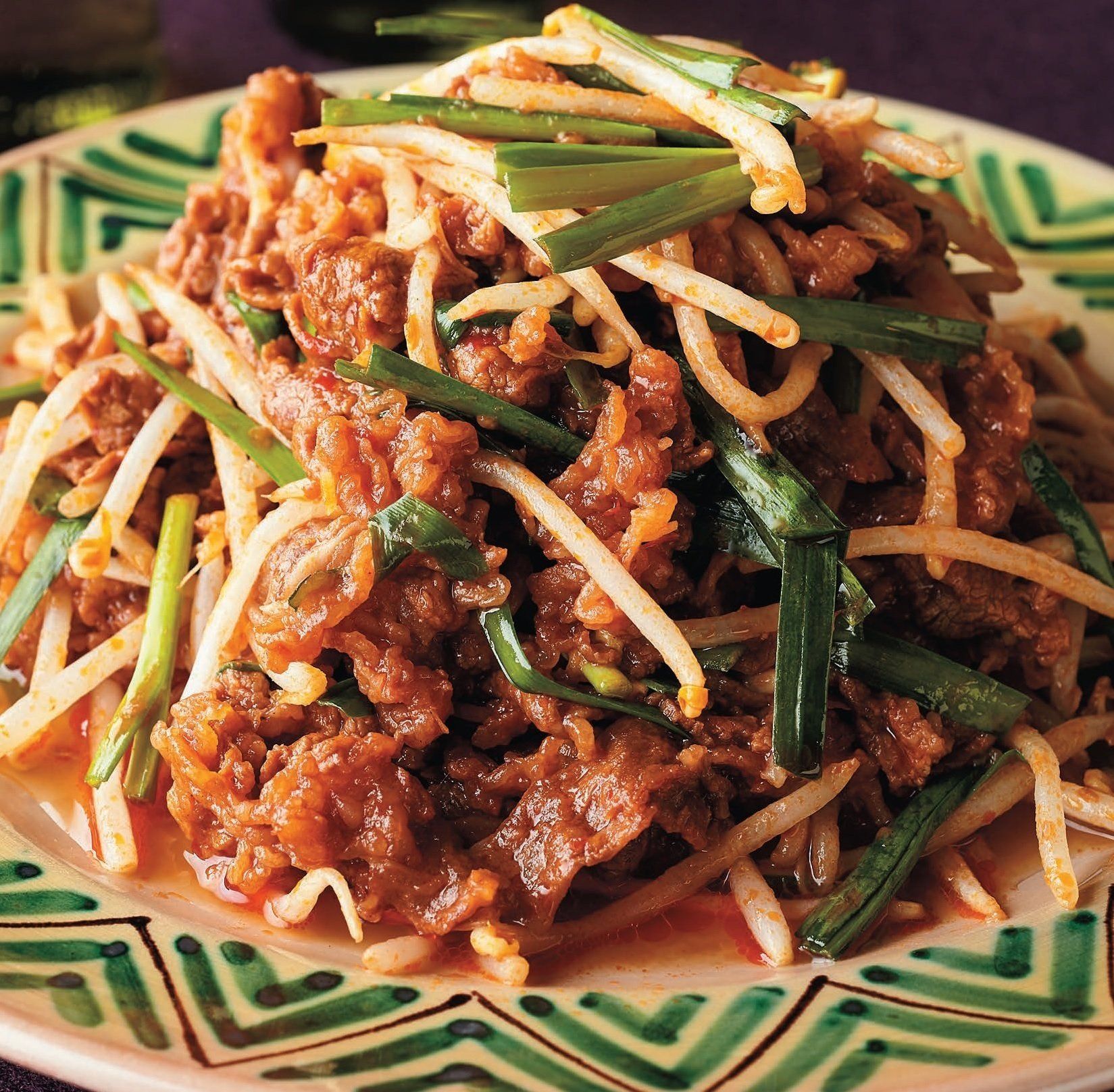ちょい辛でビールも進む♪牛肉のケチャップ漬けの豆板醤炒め