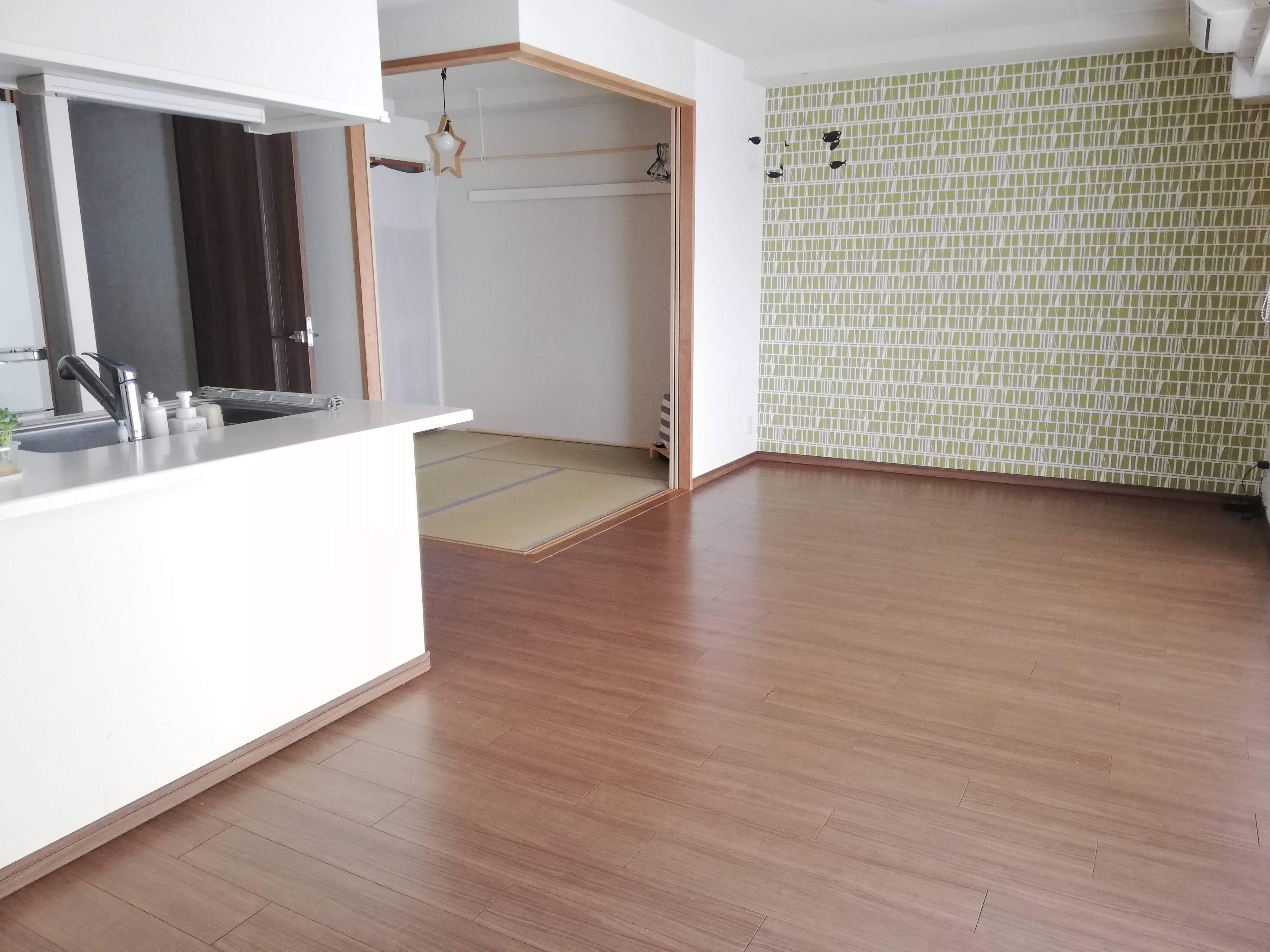 【ポイント3つ】掃除嫌いの私が自粛生活でこまめに床拭きできるようになった訳