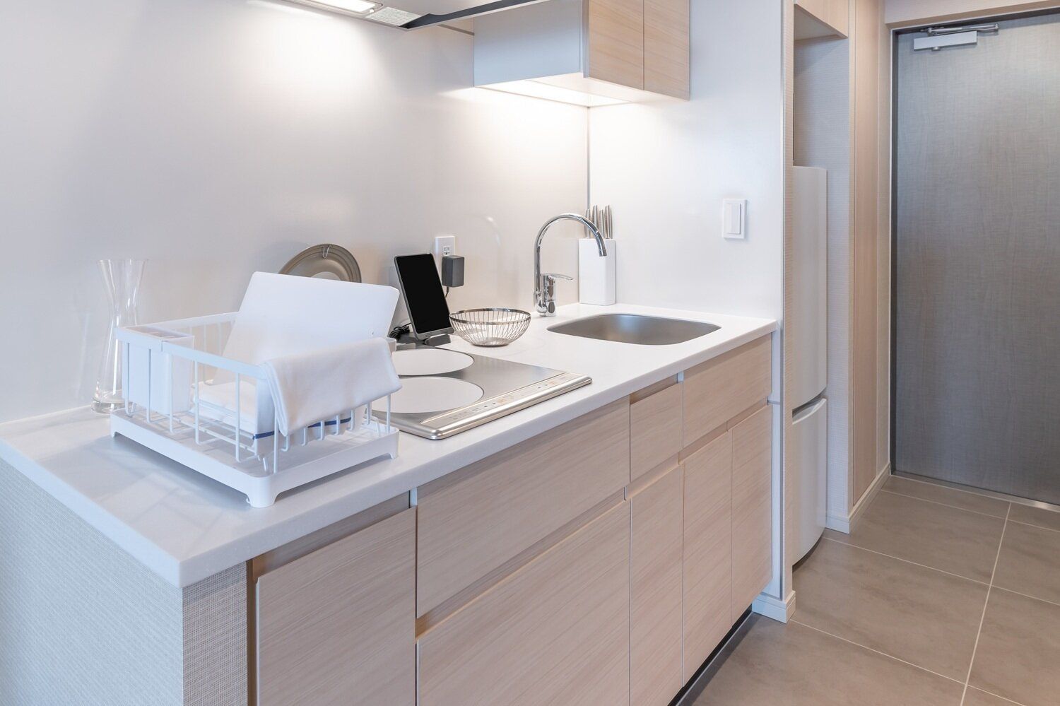 主婦の運気と金運を左右するキッチンの5大NG風水【Dr.コパの風水解説】