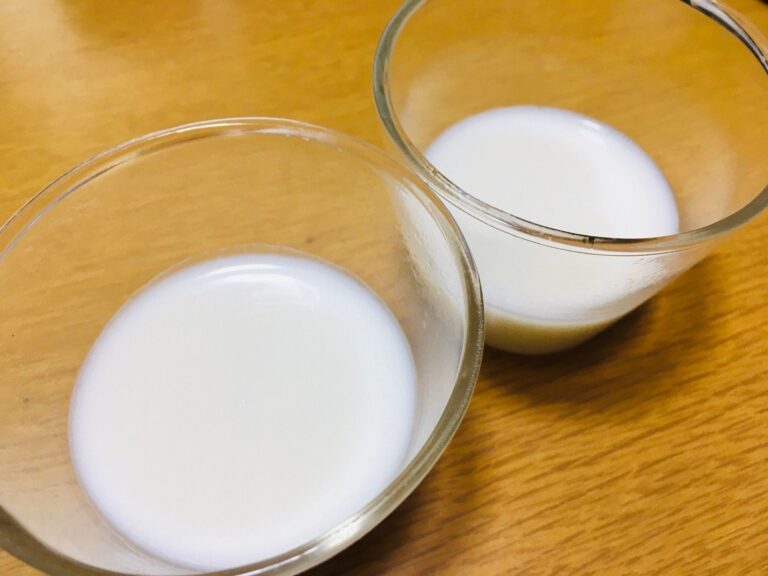 【簡単すぎる！】ゼラチンを使ったひんやり2層のヨーグルトゼリー