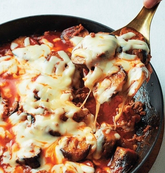 フライパン１つで完成！なす＆トマトのボリュームおかず４選