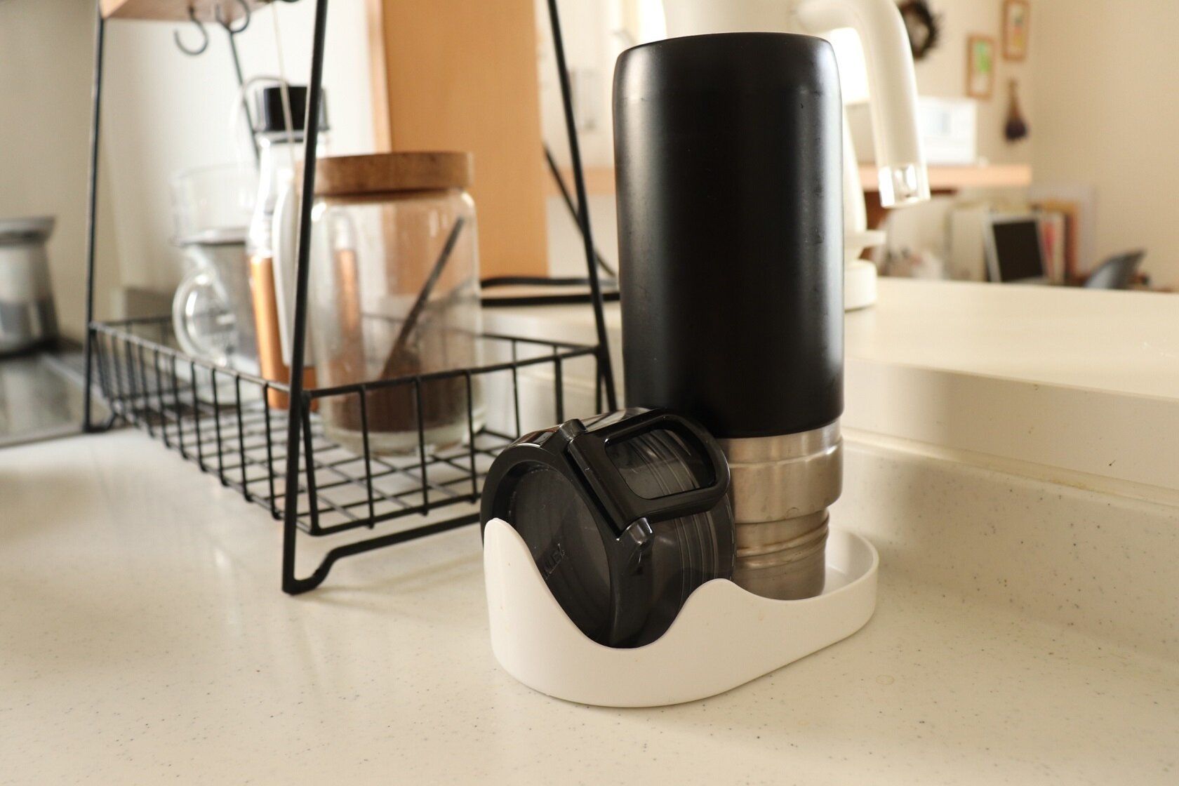 水筒の季節、便利すぎるアイテムをキャンドゥで即買い！