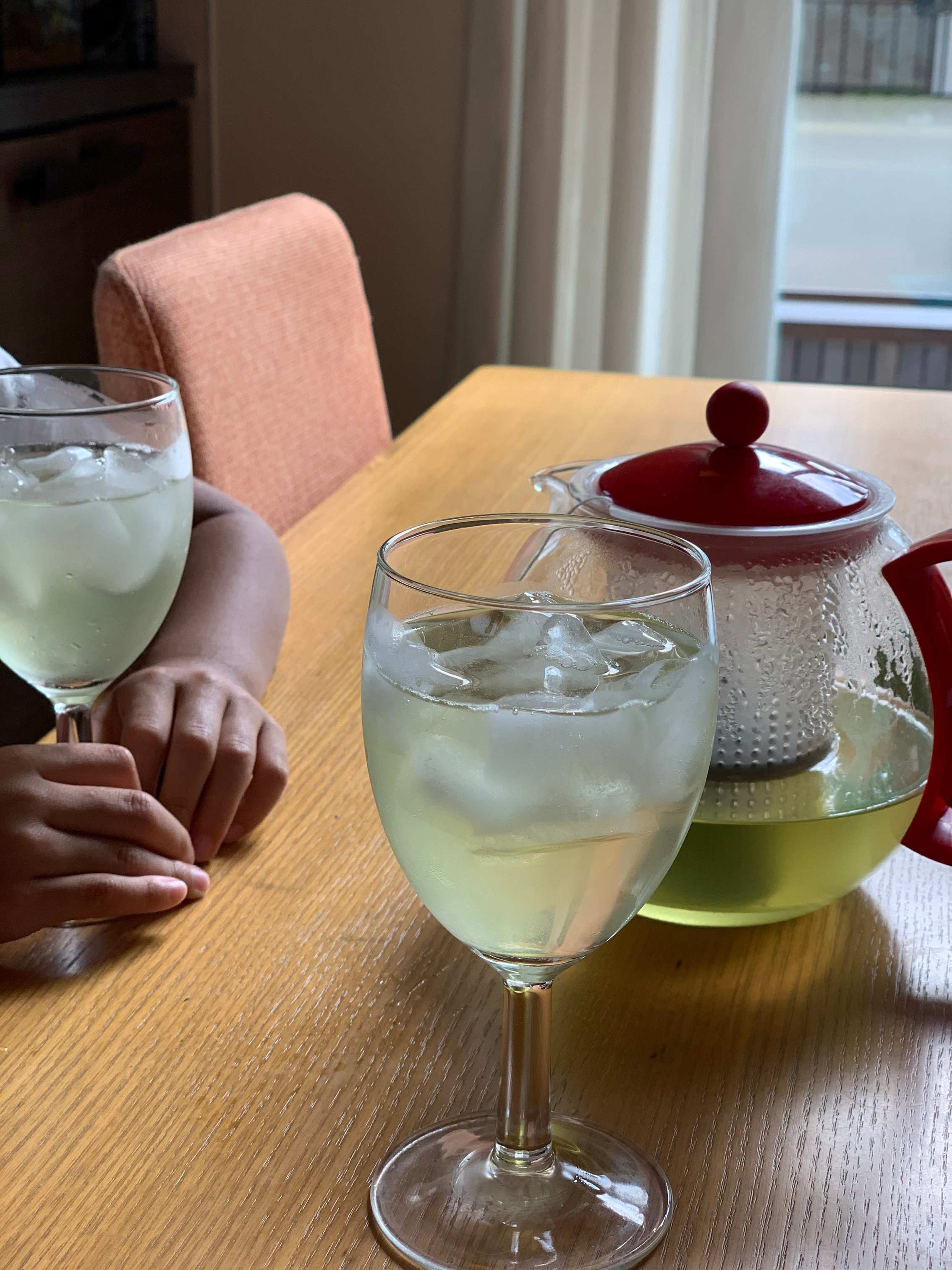 飲む機会減ってない？毎日の緑茶で健康習慣を