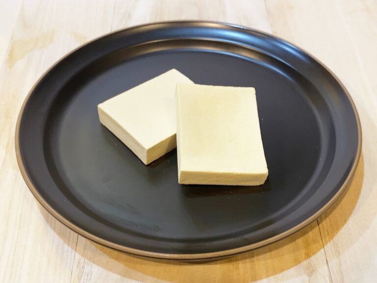 子どもに「入れて！」と頼まれる!?ハンバーグをふんわりさせる意外な食材とは…？