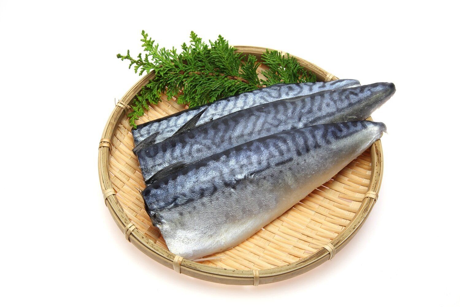 【管理栄養士監修】「サバ」の主な栄養素とカロリーまとめ！おすすめな調理方法は？