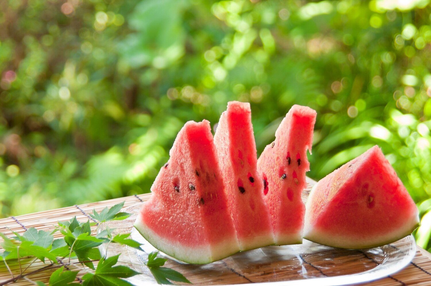 【管理栄養士監修】「スイカ」の主な栄養素とカロリーまとめ！おすすめな調理方法は？