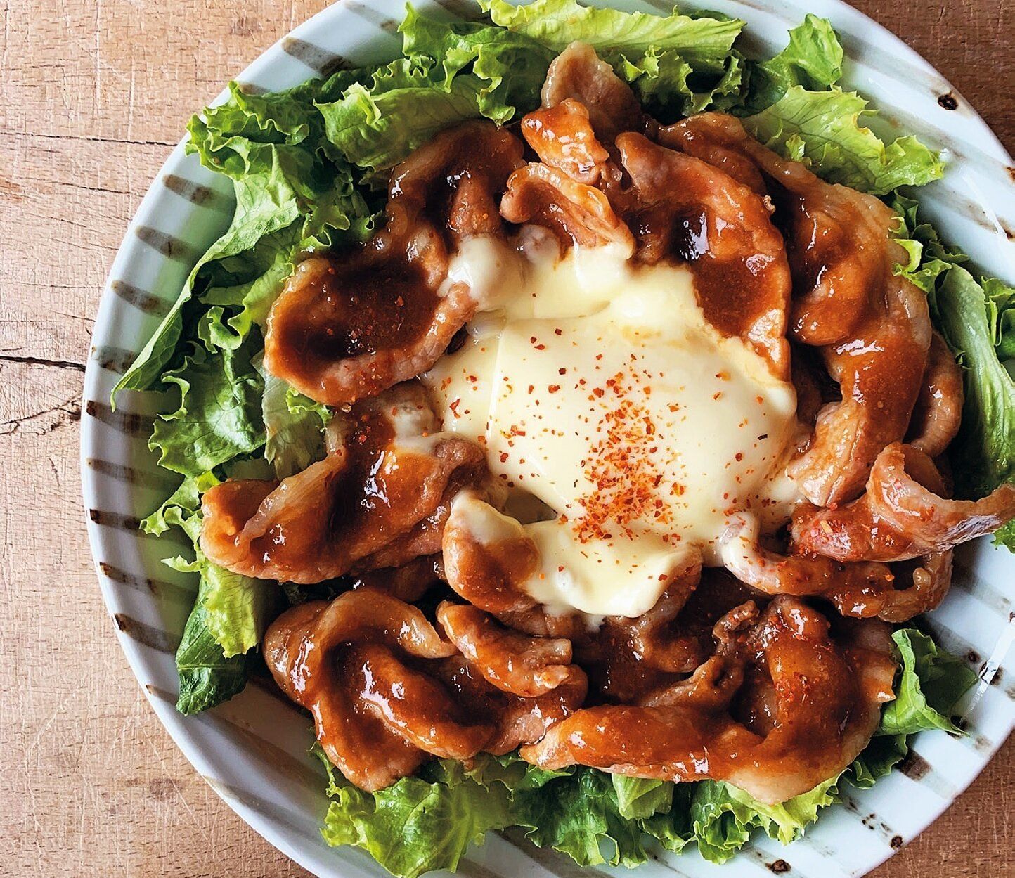 包丁もまな板も不要＆とろ～りチーズ！豚のオイスターチーズ蒸し